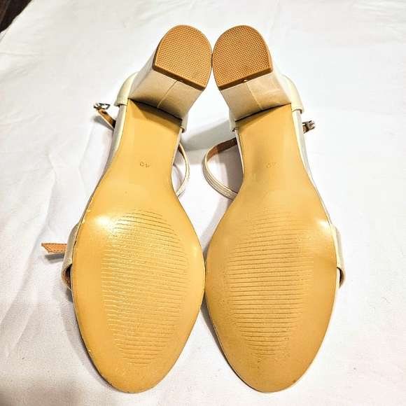 NWOT JJ's House "Annaili" Style Satin Off-White Block Heel Wedding Bride Shoes - Picture 7 of 11